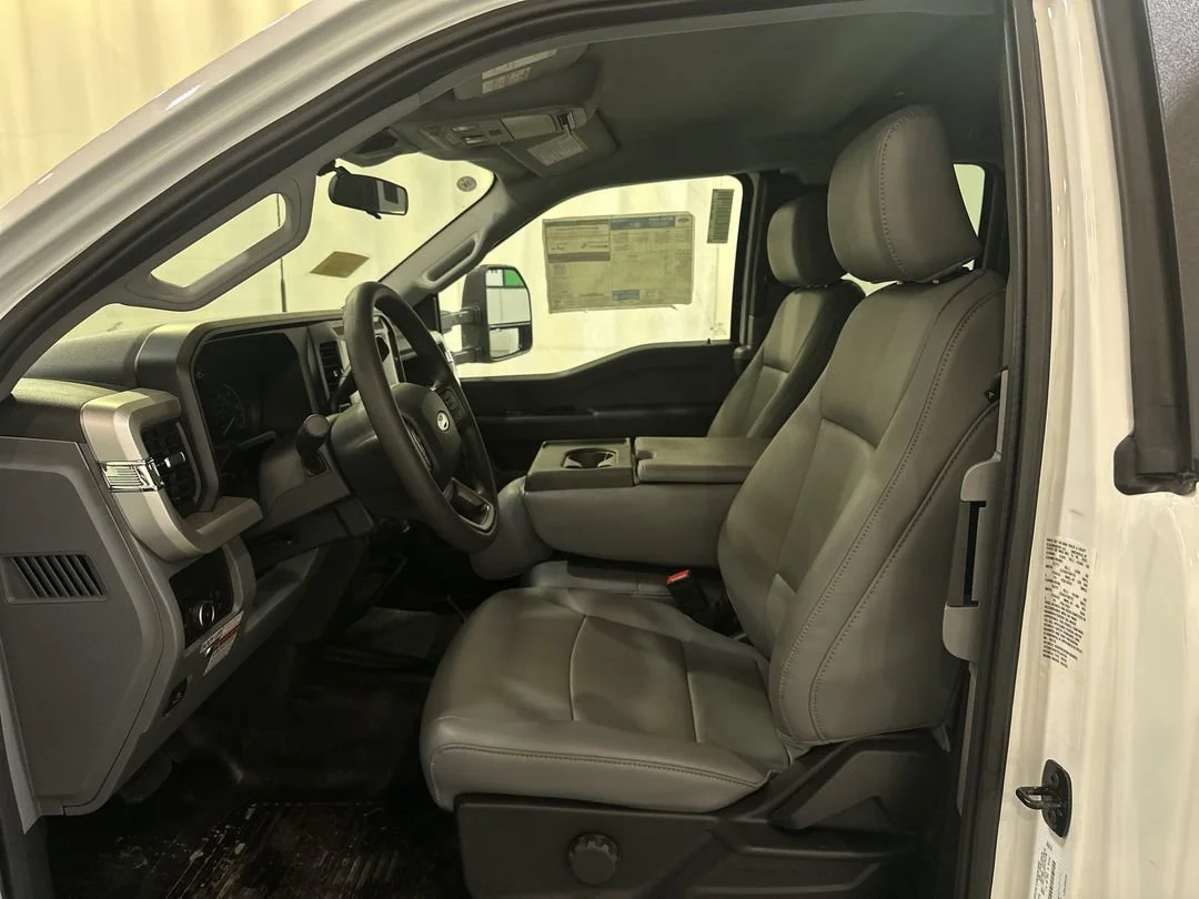 New 2026 Oxford White Ford F-350® XL image 13