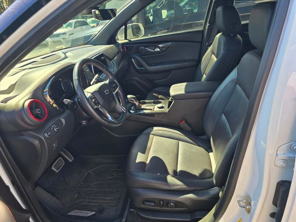 Used 2019 White Chevrolet RS image 6
