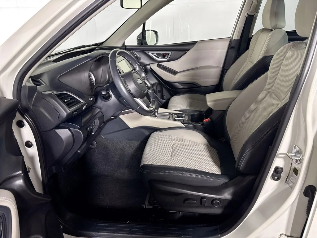 Used 2023 White Subaru Premium image 11