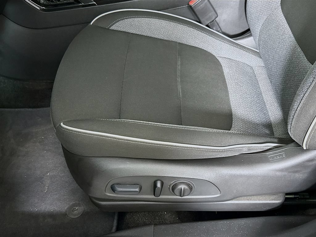 Used 2023 Sterling Gray Metallic Chevrolet LT image 18