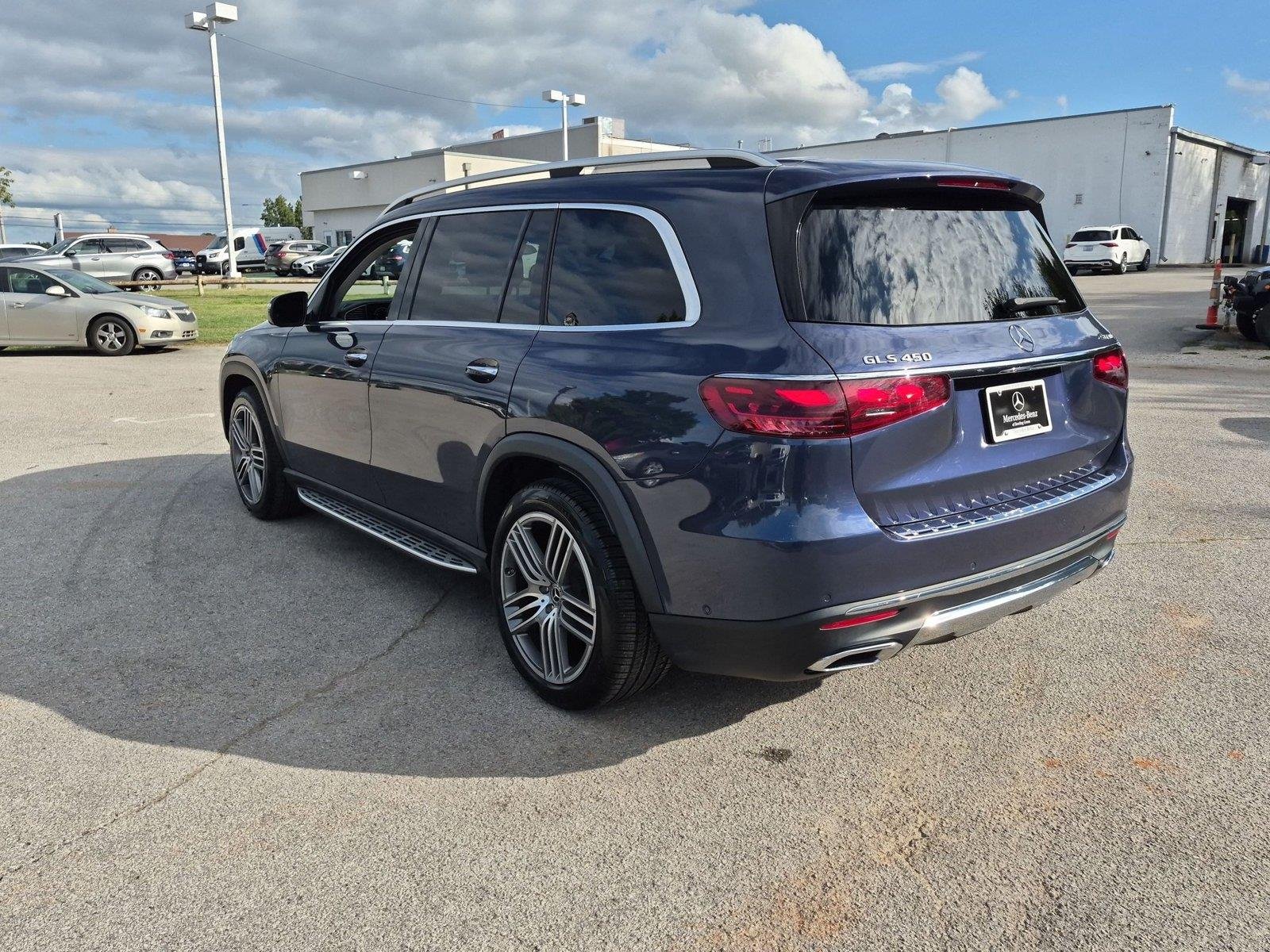 Used 2024 Twilight Blue Metallic Mercedes-Benz GLS 450 image 3