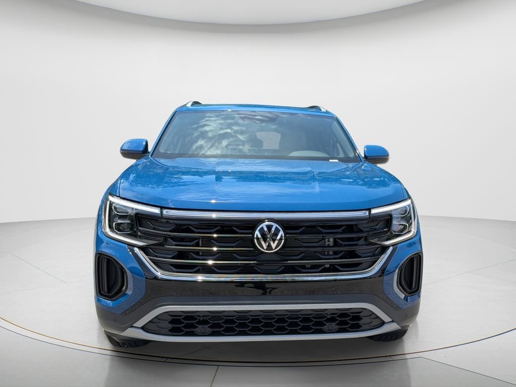 New 2026 Mountain  Lake Blue Metallic Volkswagen 2.0T SE w/Technology image 2