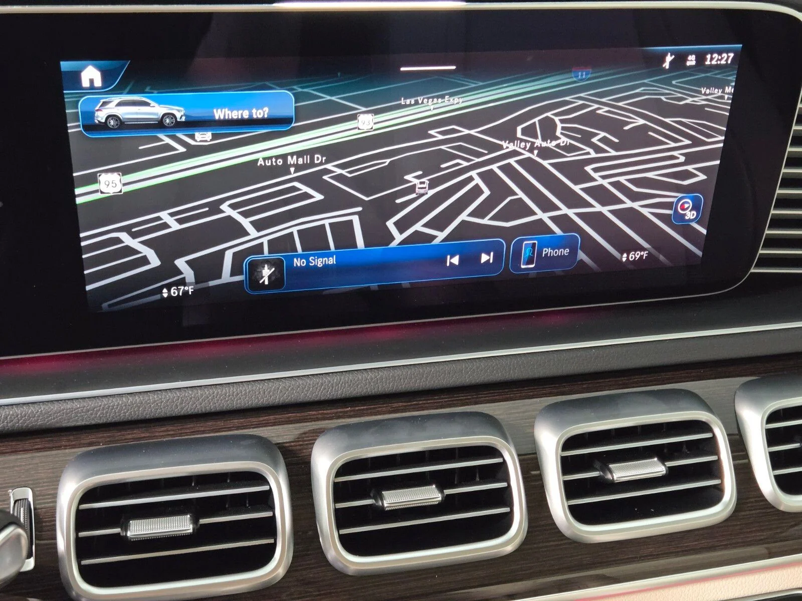 Used 2026 MANUFAKTUR Mystic Blue Metallic Mercedes-Benz GLE 450 image 27