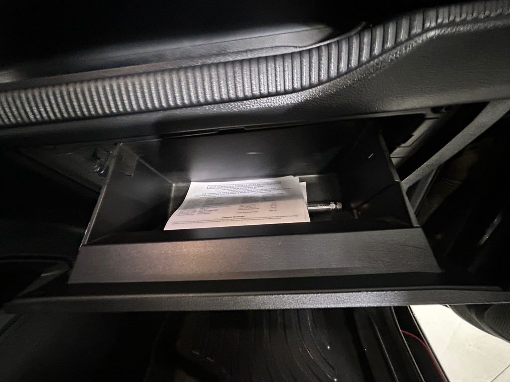 Used 2024 Black Ford XLT image 28