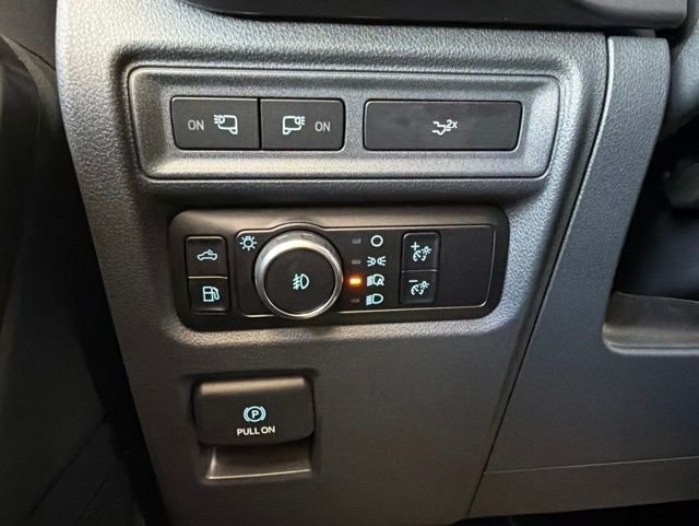 Used 2024 Black Ford XLT image 37