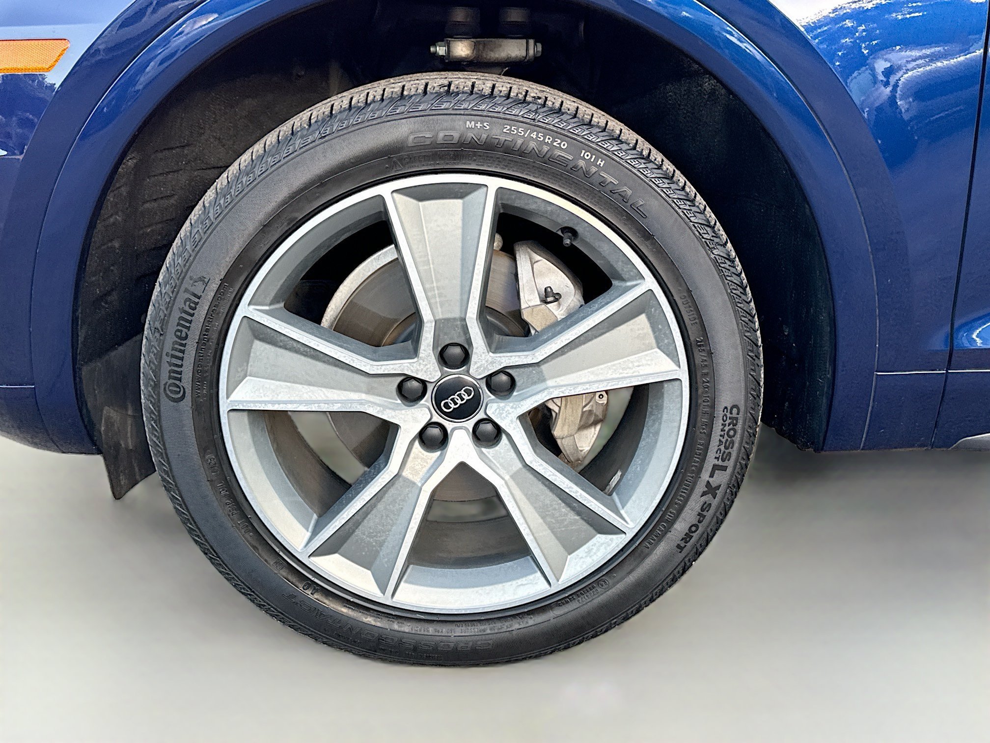 Used 2020 Navarra Blue Metallic Audi Premium Plus image 42