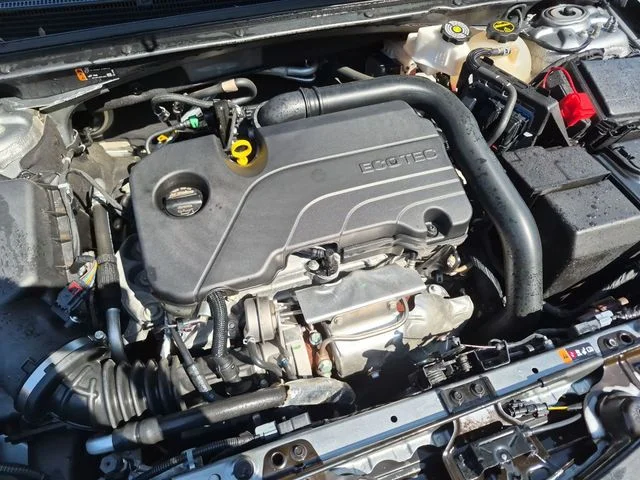 Used 2025 Gray Chevrolet LT image 25