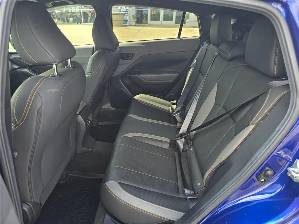 Used 2025 Blue Subaru Wilderness image 12
