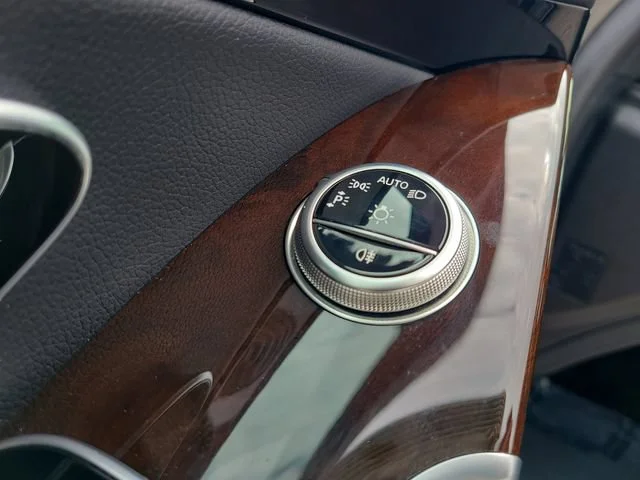 Used 2025 Black Mercedes-Benz S 500 image 17