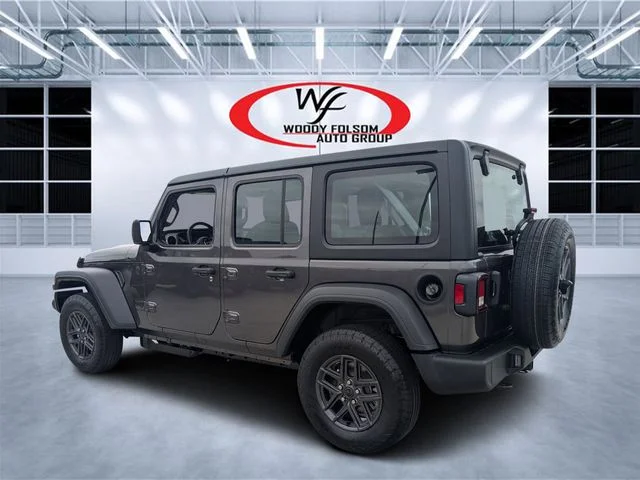 New 2026 Granite Crystal Metallic Clear-Coat Exterior Paint Jeep Sport image 5