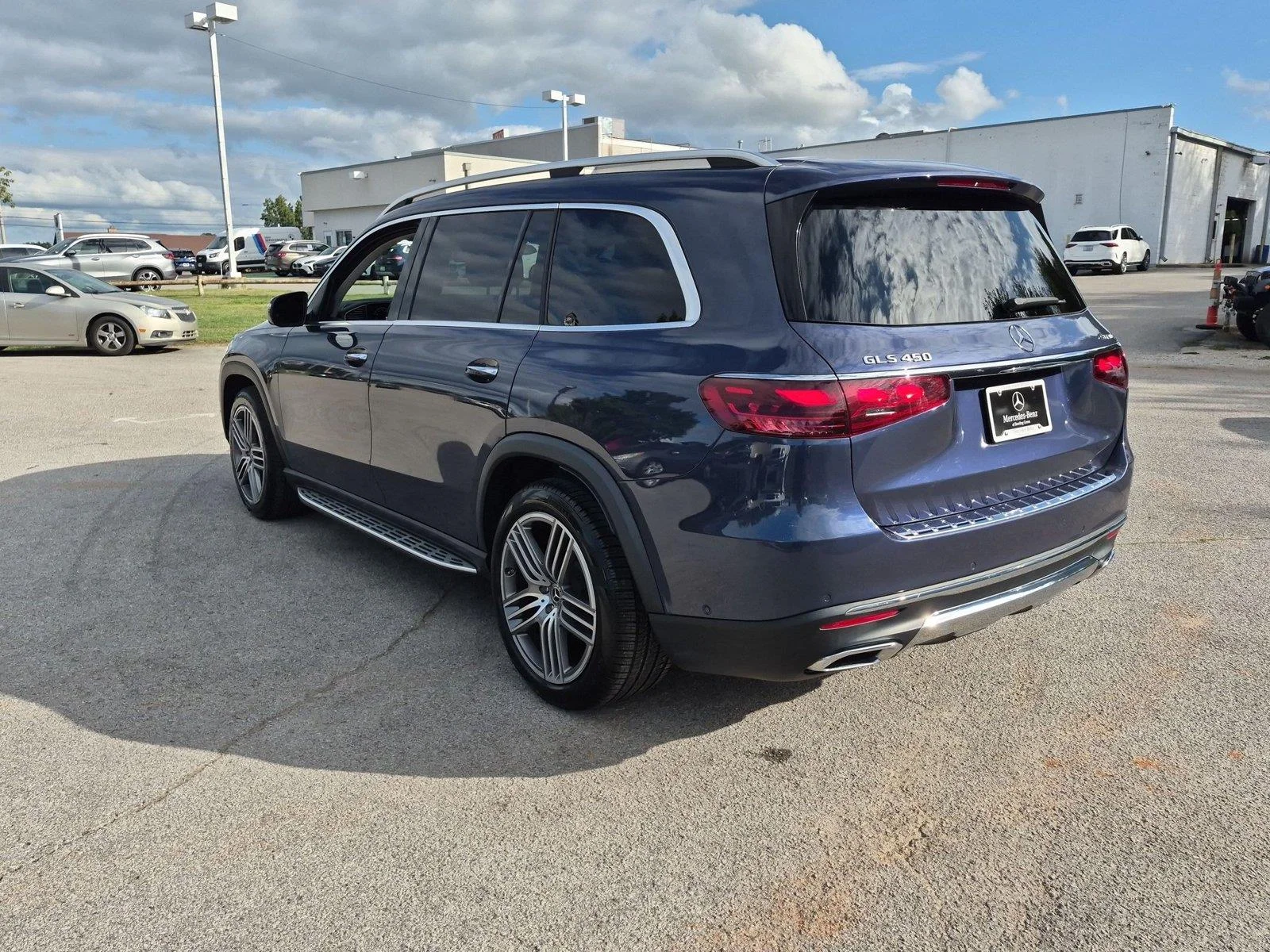 Used 2024 Twilight Blue Metallic Mercedes-Benz GLS 450 image 3