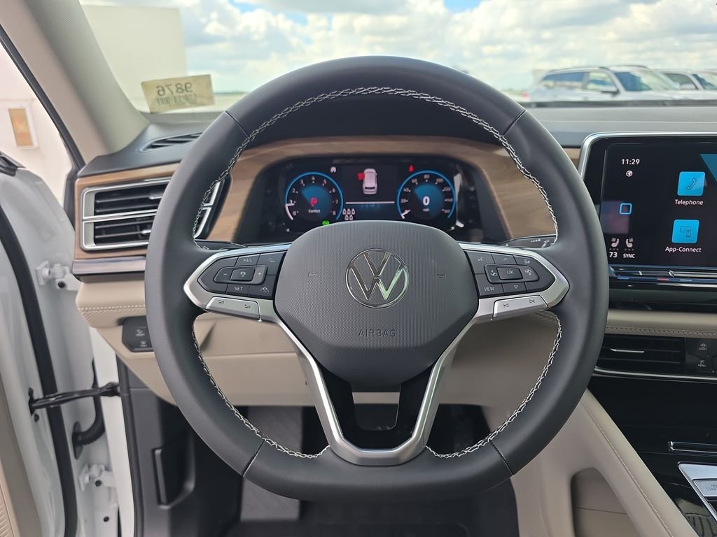 Used 2026 White Volkswagen 2.0T SE w/Technology image 10