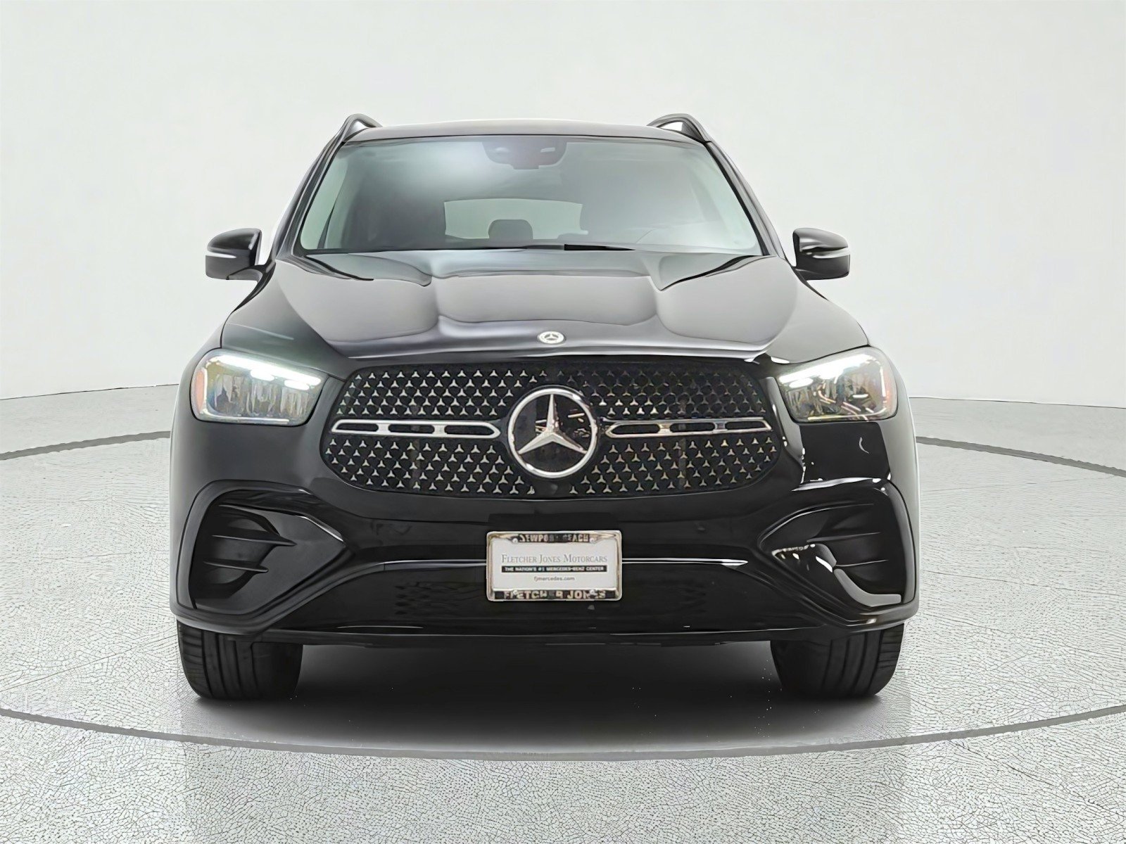 Certified Used 2024 Black Mercedes-Benz GLE 450 4MATIC® SUV image 2