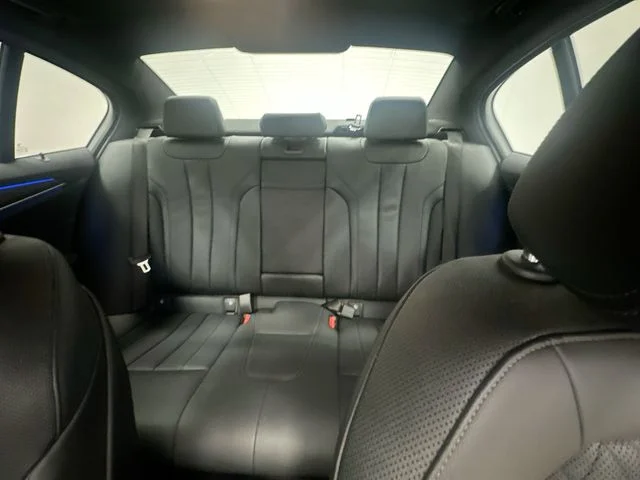 Used 2022 Gray BMW 540i xDrive image 26