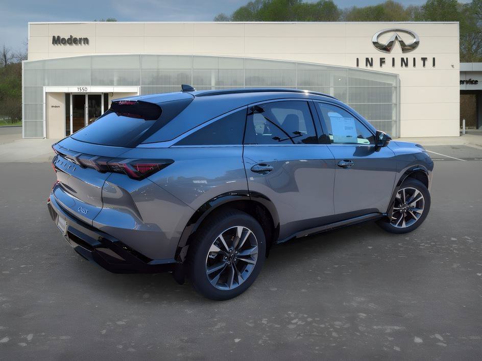 New 2027 GRAPHITE SHADOW INFINITI LUXE image 5