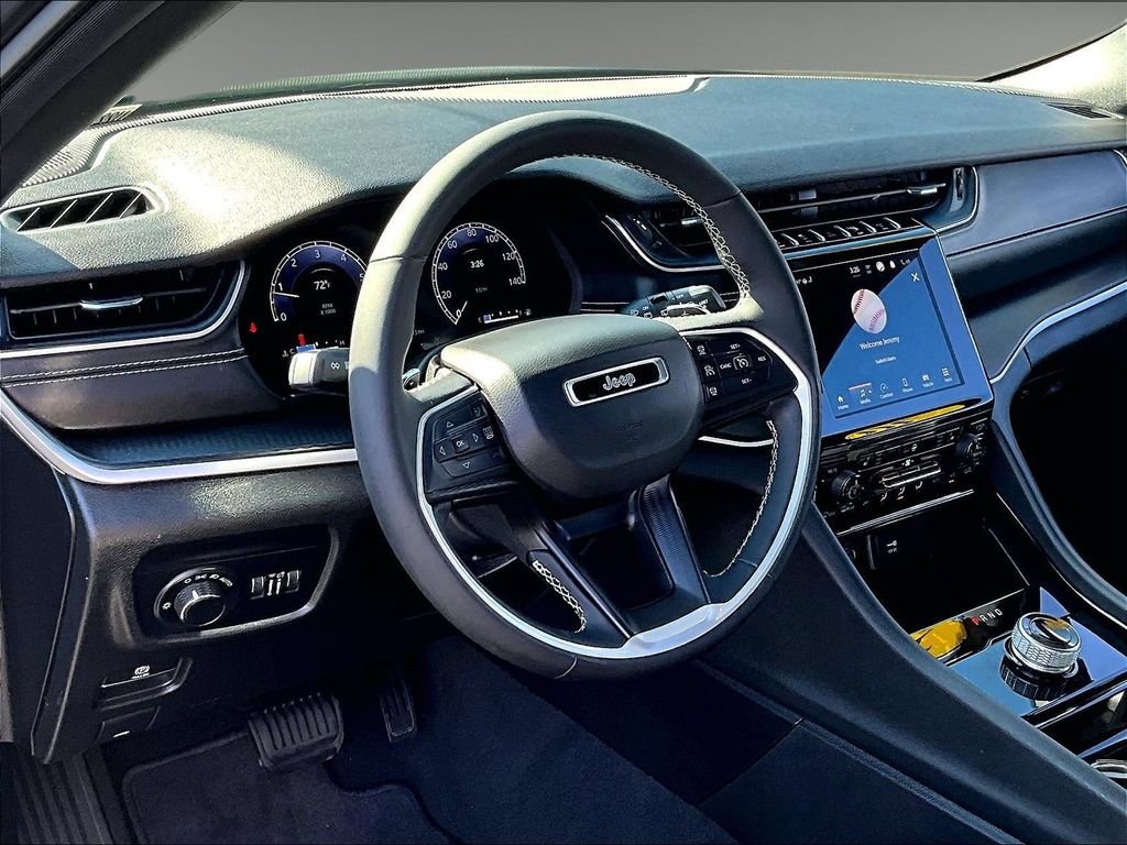 Used 2023 Gray Jeep Altitude X image 8