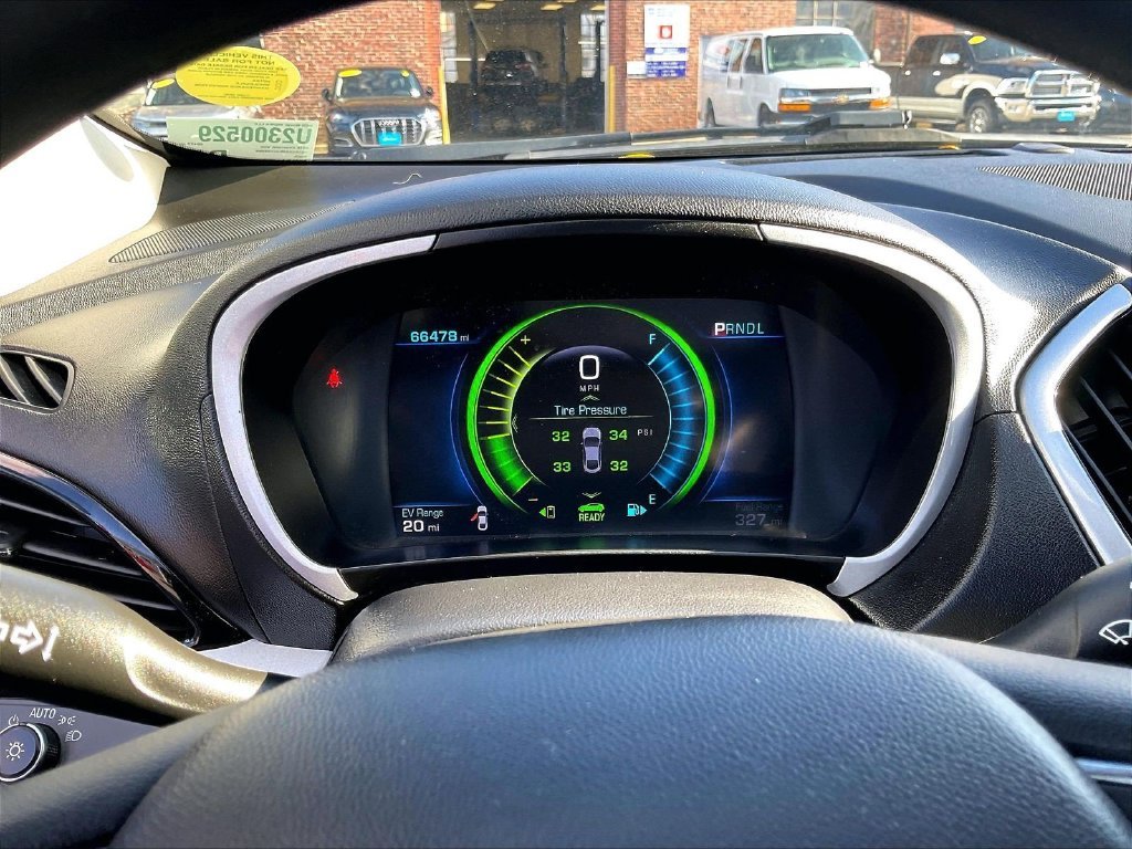 Used 2018 Black Chevrolet LT image 24