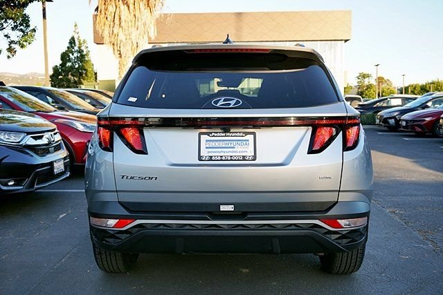 Used 2024 Silver Hyundai SEL image 9