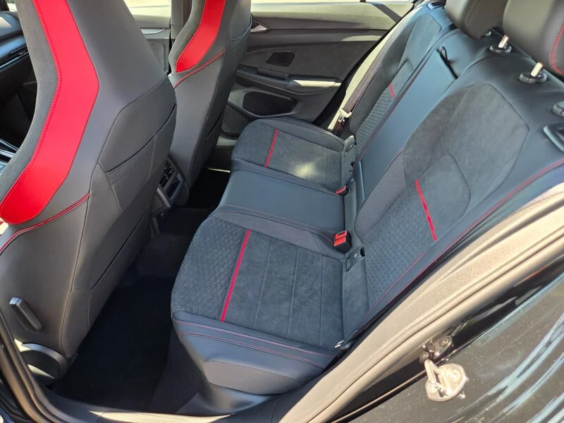 New 2026 Black Volkswagen 2.0T SE image 7