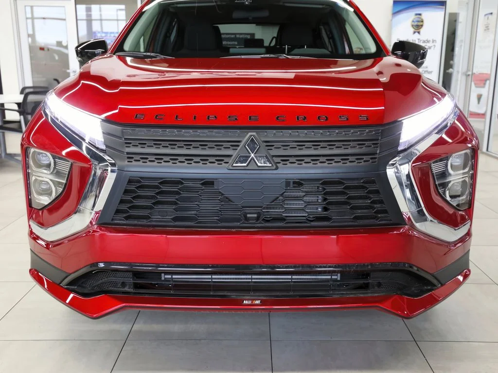 New 2026 Red Diamond Mitsubishi LE image 30