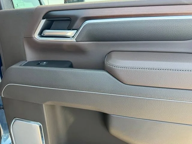 Used 2026 Downpour Metallic GMC Denali image 28