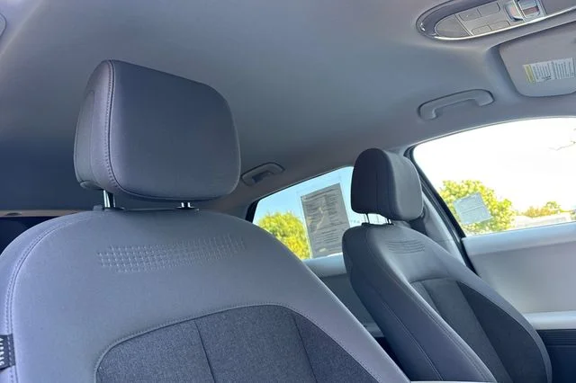 Used 2024 Black Hyundai SEL image 19