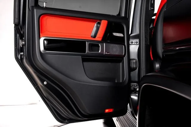 Used 2025 MANUFAKTUR Night Black Magno Mercedes-Benz G 63 AMG® image 60