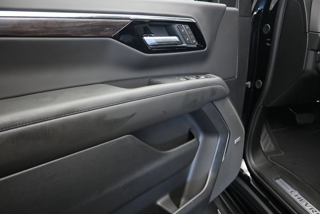 2026 Chevrolet Tahoe LT - Photo 11