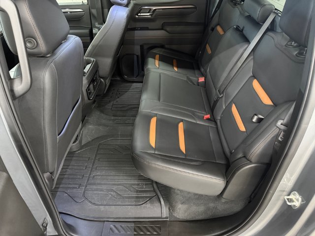 Used 2025 Sterling Metallic GMC AT4 image 18