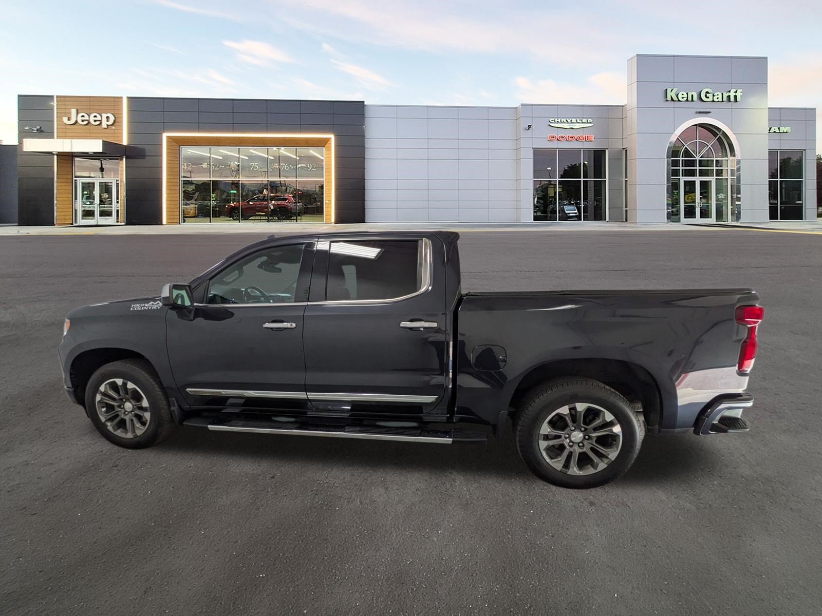 Used 2022 Dark Ash Metallic Chevrolet High Country image 8