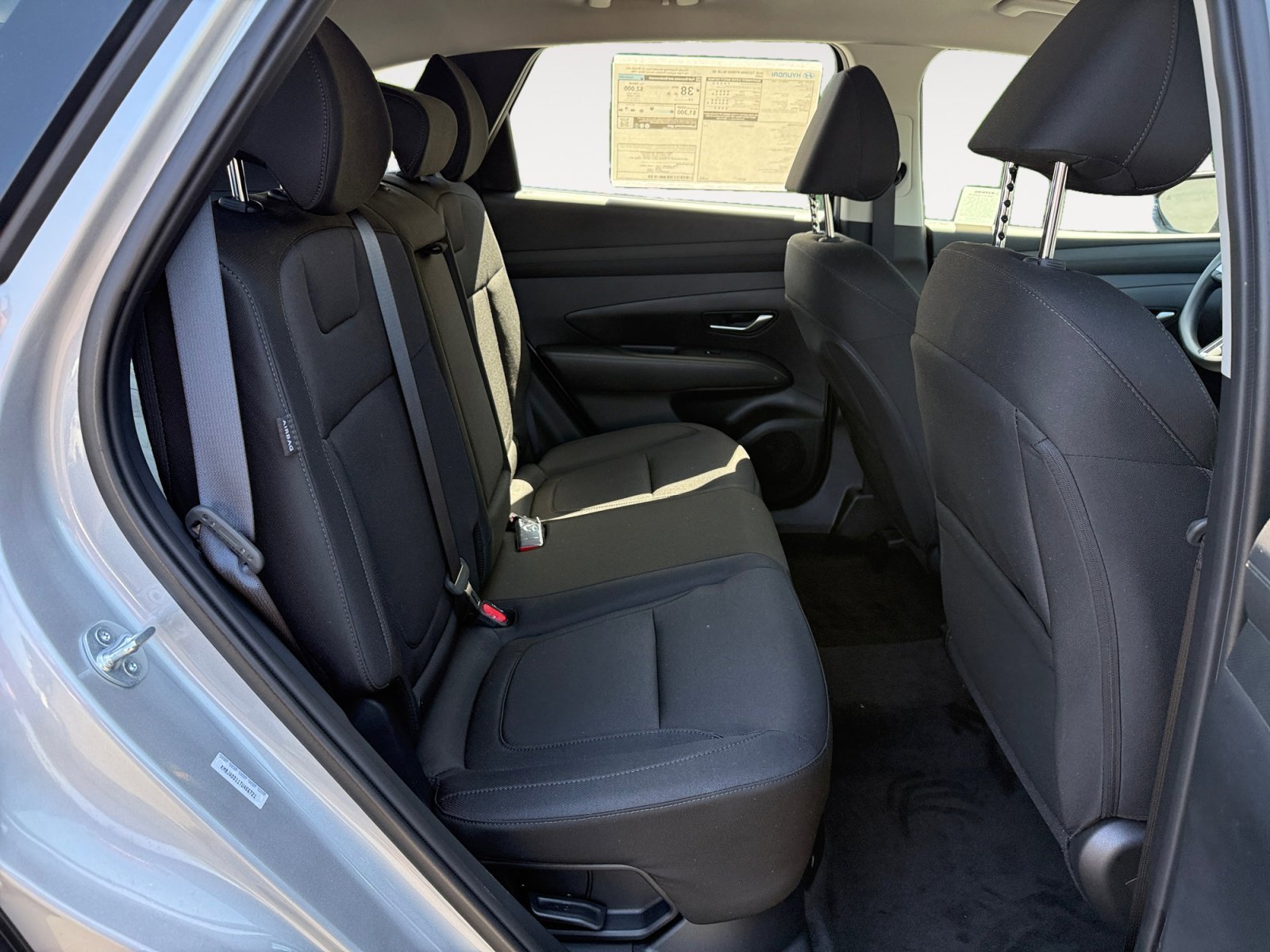 New 2026 Shimmering Silver Hyundai Blue SE image 18
