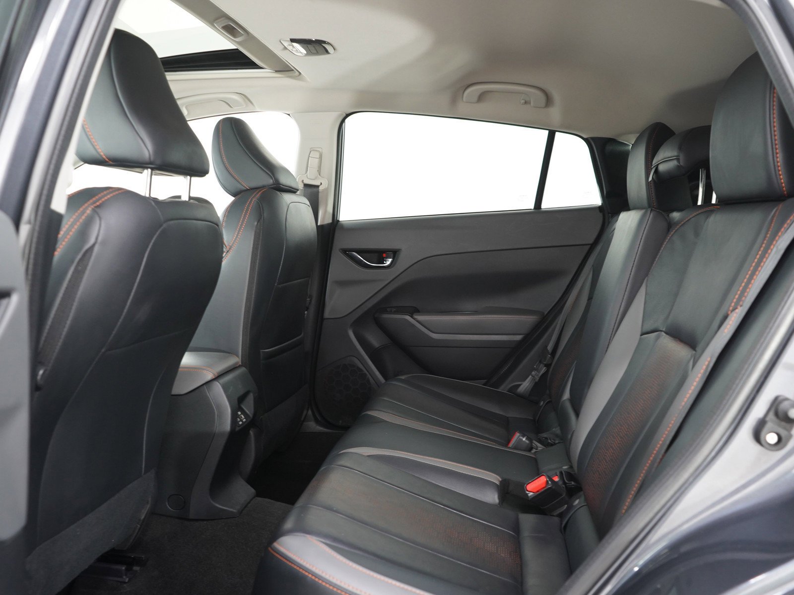 Used 2024 Magnetite Gray Metallic Subaru Limited image 15