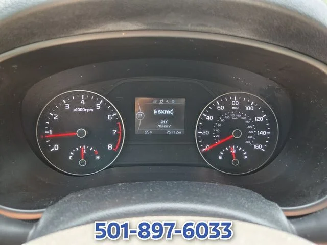 Used 2019 White Kia EX image 22