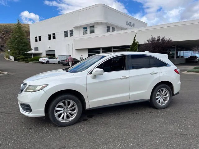 Used 2017 Diamond White Pearl Acura Base image 1