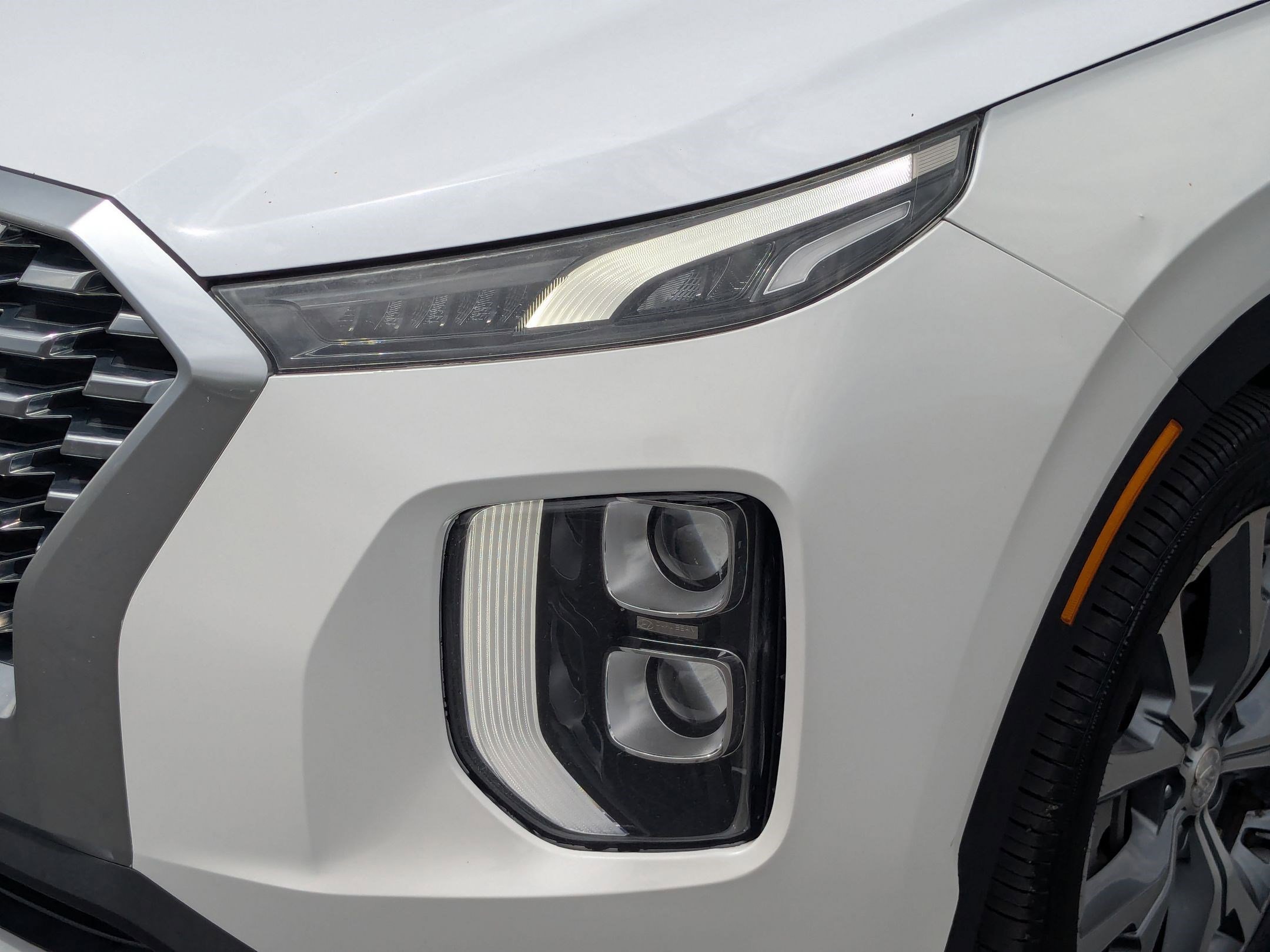Used 2020 Hyper White Hyundai SEL image 10