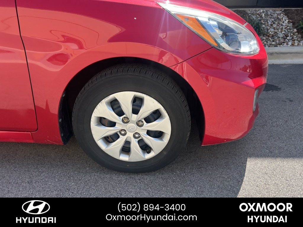 Used 2016 Boston Red Metallic Hyundai SE image 3