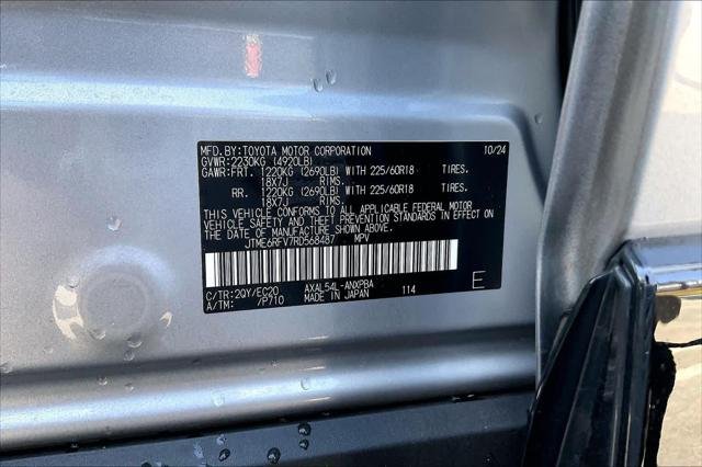 Certified Used 2024 SILVER SKY MET W/BLK Toyota  image 32