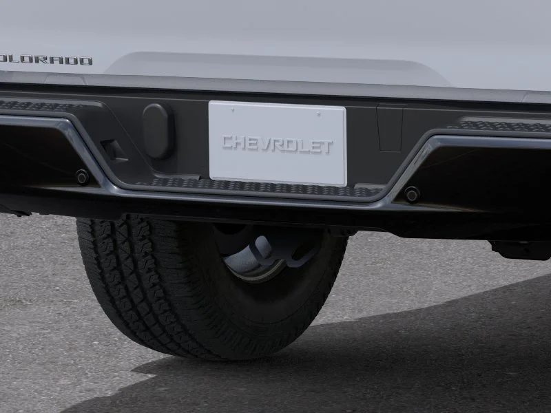 New 2026 Summit White Chevrolet WT image 14