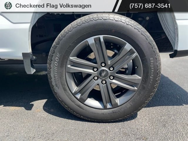 Used 2023 Oxford White Ford XLT image 7