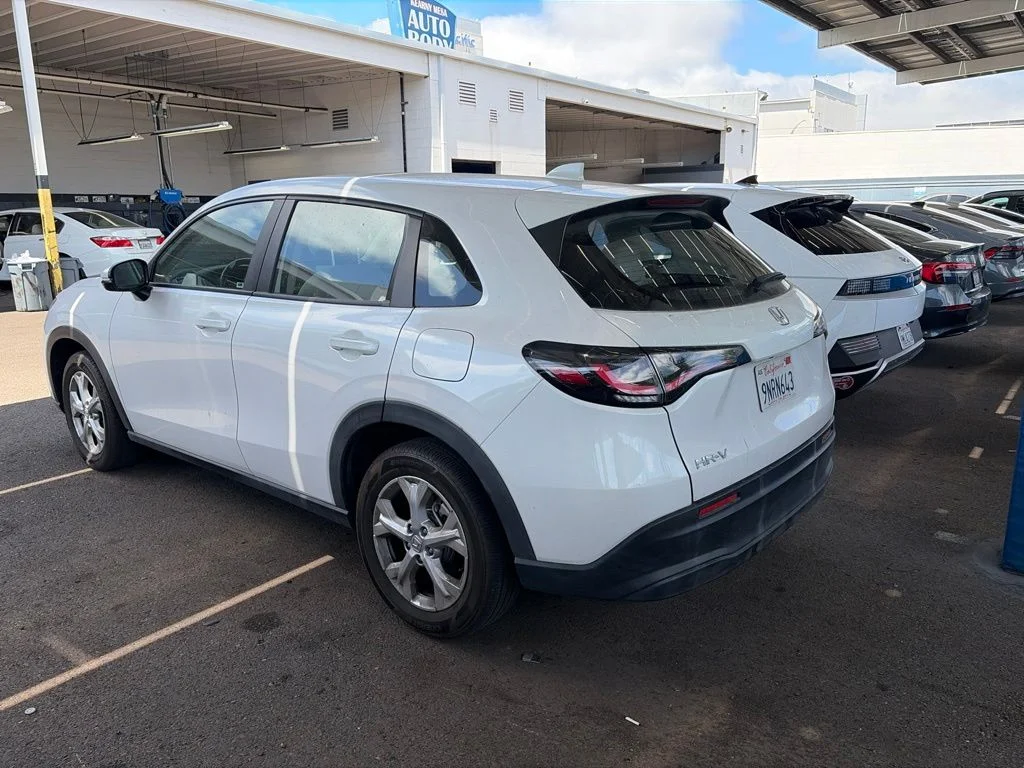 Used 2024  Honda LX image 15