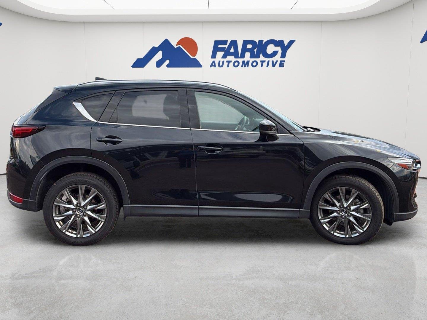 Used 2019 Jet Black Mica Mazda Signature image 7