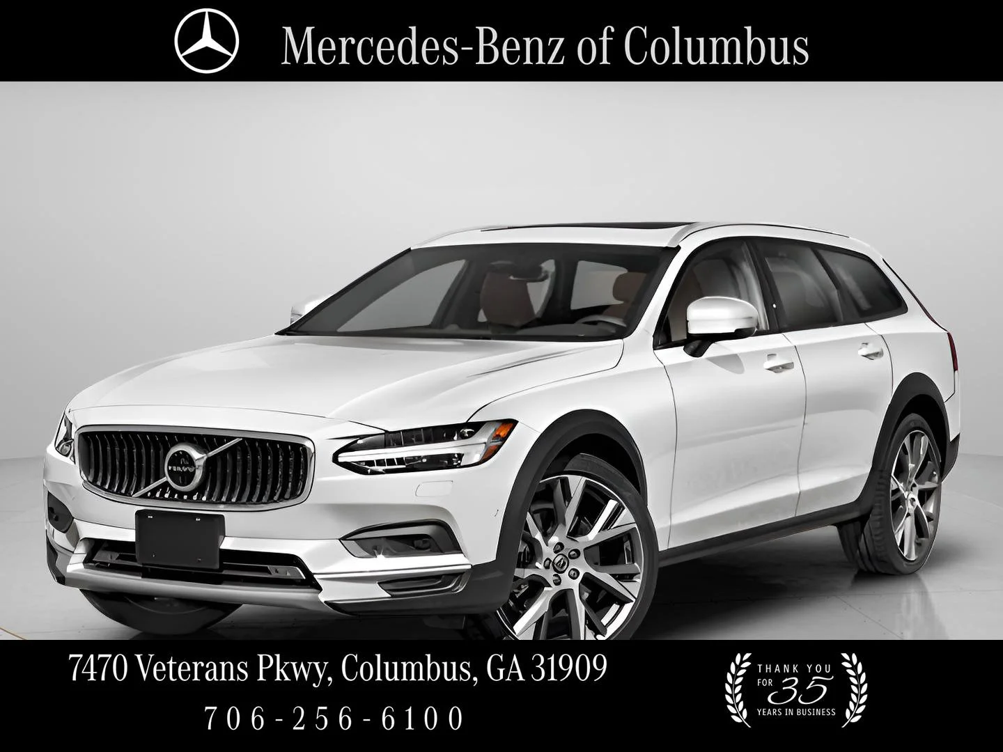 2025 Volvo V90 Cross Country B6 Ultra AWD's photo