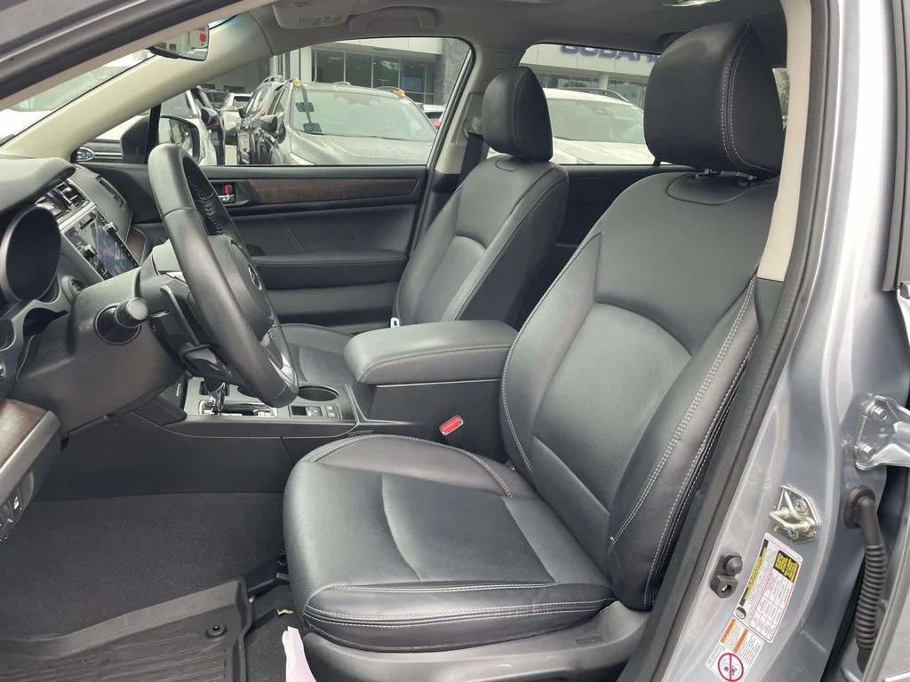 2018 Subaru Outback Limited - Photo 8