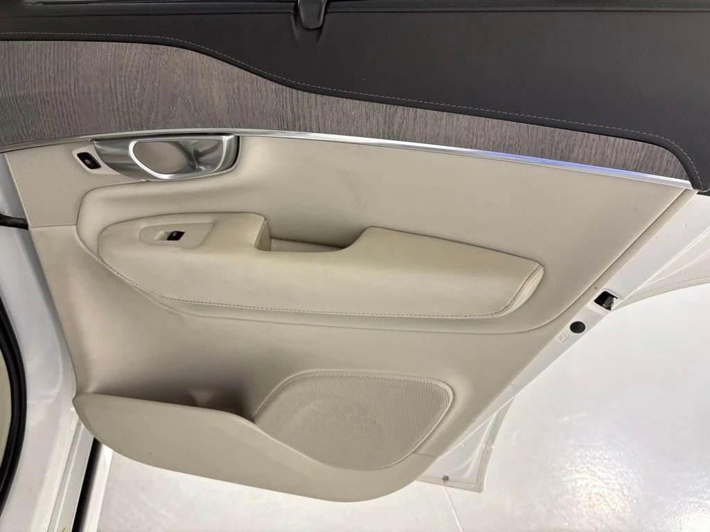 Used 2023 Crystal White Volvo Ultimate image 39