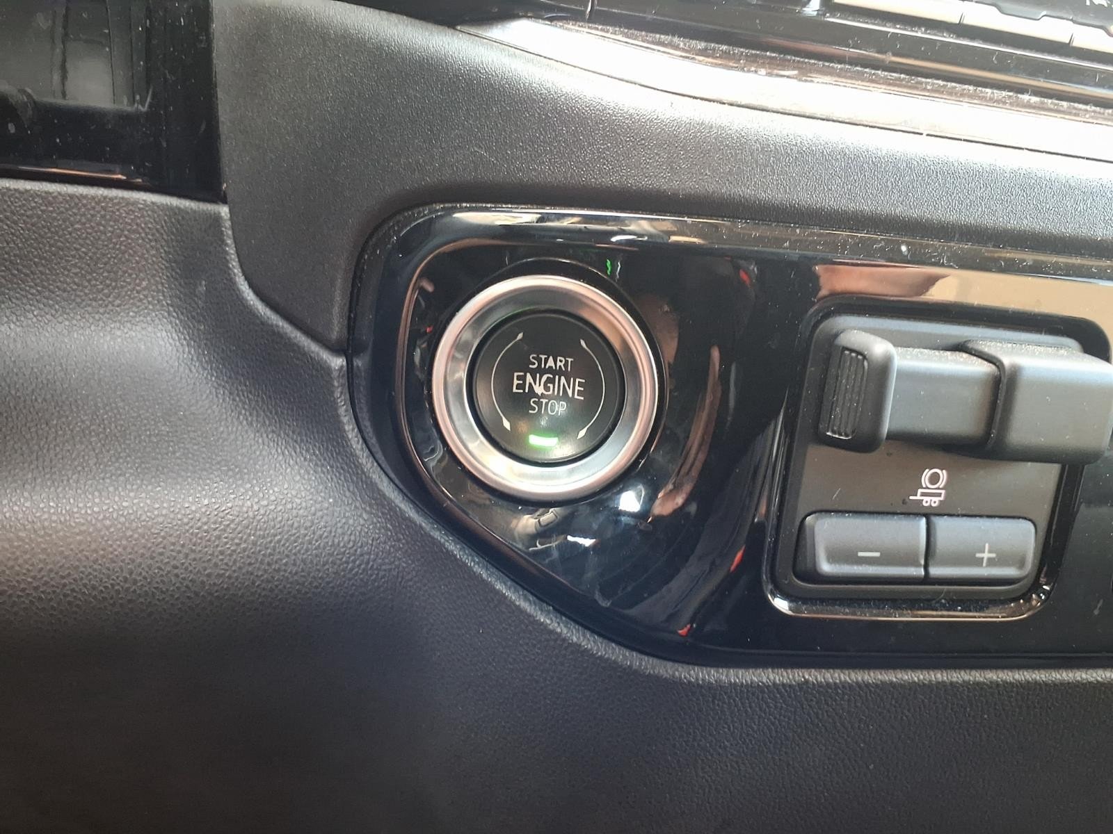 2025 Chevrolet Silverado 1500 photo 24 of 25