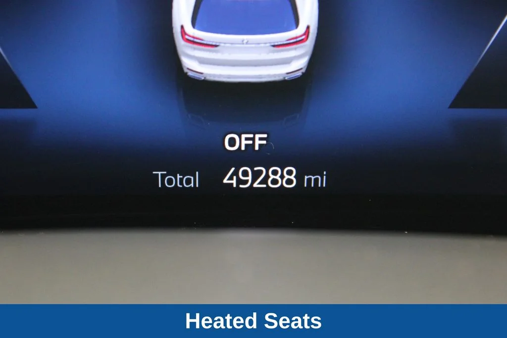 Used 2023 White BMW xDrive40i image 5