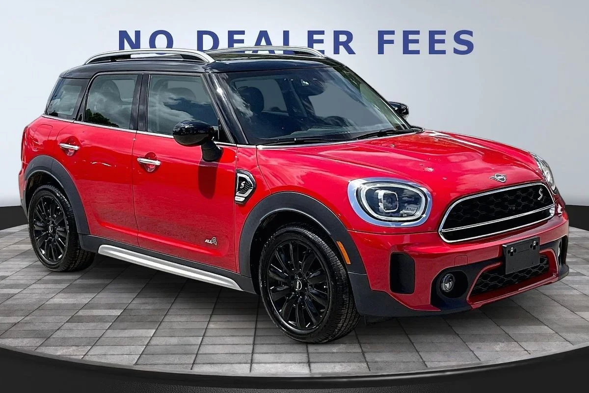 Used 2023 Red MINI Cooper S image 3