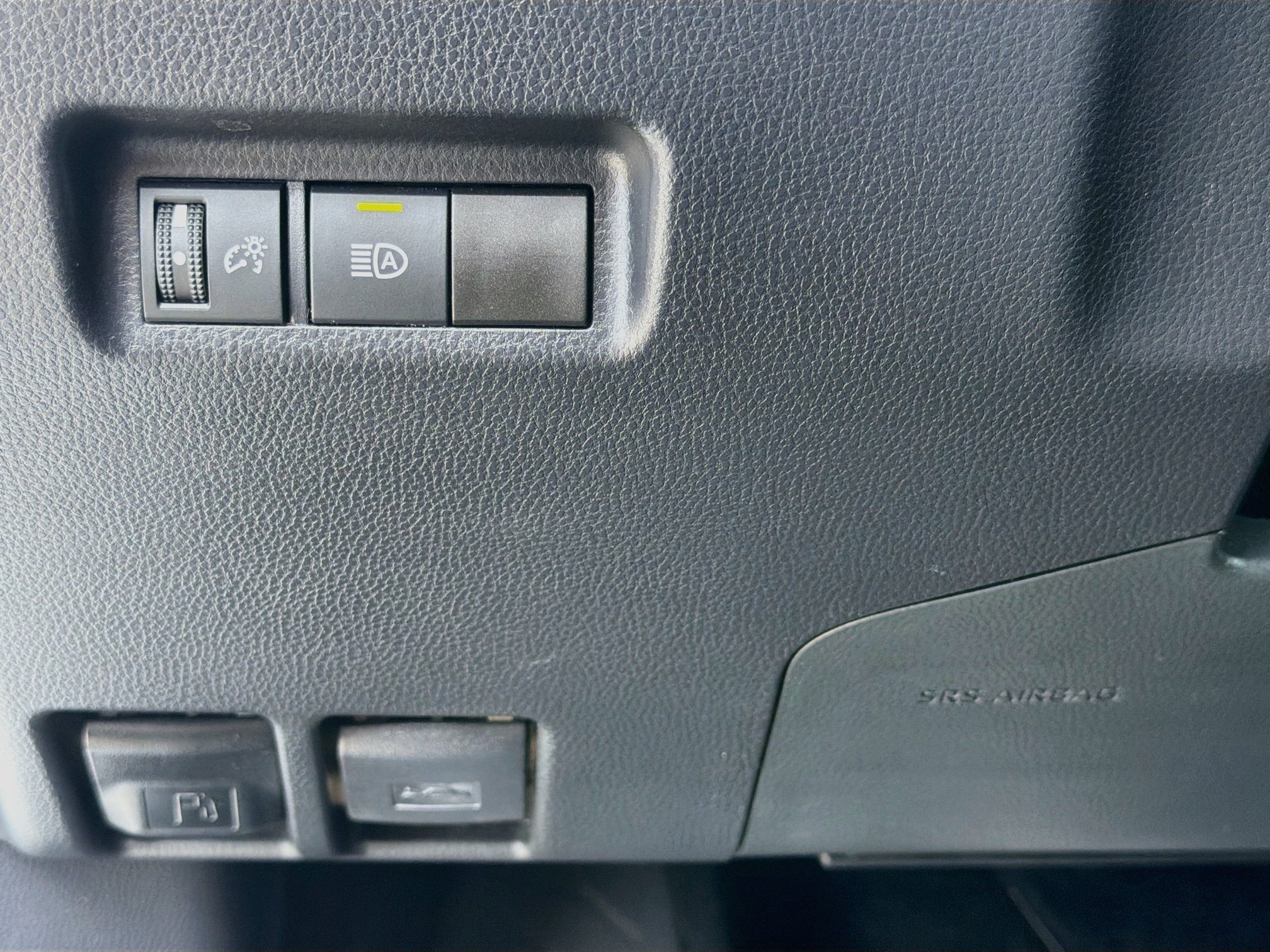 2024 Toyota RAV4 Adventure - Photo 32