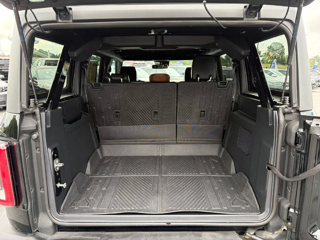 Used 2024 Black Ford Outer Banks image 19