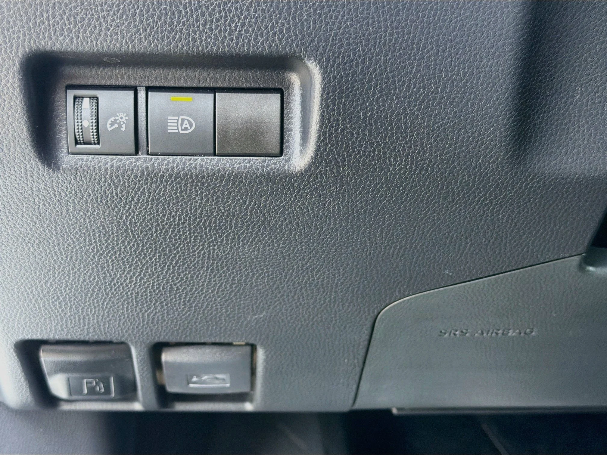 Used 2024 Ice Toyota Adventure image 32